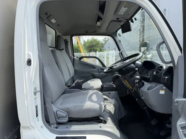日野 デュトロ TKG-XZU605M(2WD)の写真34
