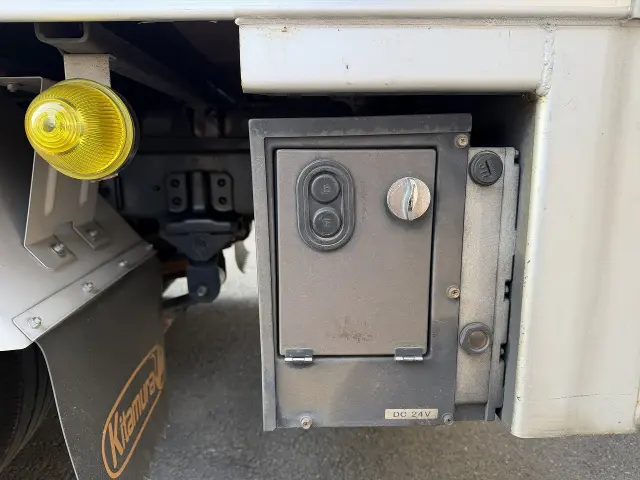トヨタ ダイナ TPG-XZU605(2WD)の写真11
