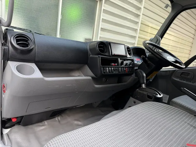 トヨタ ダイナ TPG-XZU605(2WD)の写真21