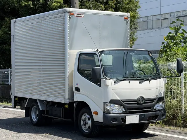 トヨタ ダイナ TPG-XZU605(2WD)の写真2