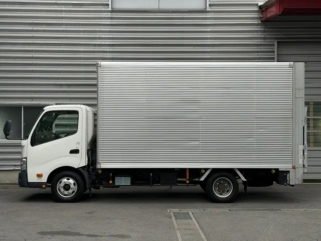 トヨタ ダイナ TPG-XZU712(2WD)の写真2