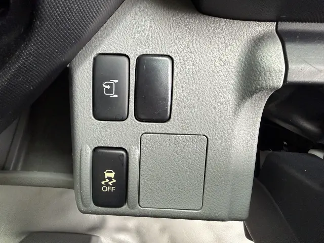 トヨタ ダイナ TPG-XZU712(2WD)の写真40