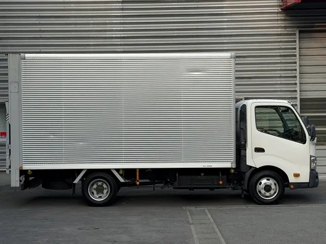トヨタ ダイナ TPG-XZU712(2WD)の写真3