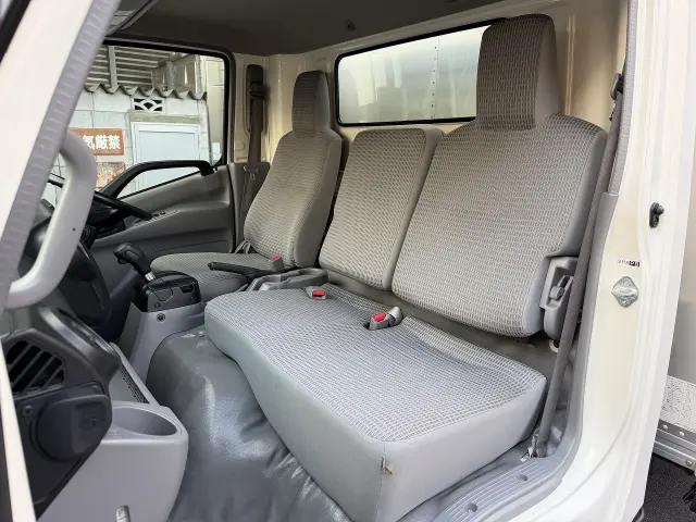 トヨタ ダイナ TPG-XZU712(2WD)の写真46