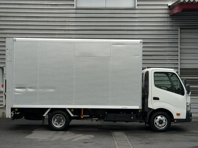 トヨタ ダイナ TPG-XZU712(2WD)の写真3