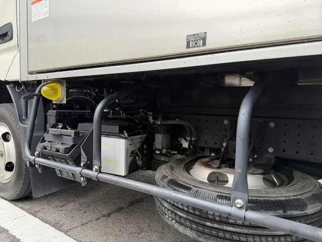 トヨタ ダイナ 2RG-XZU605(2WD)の写真10