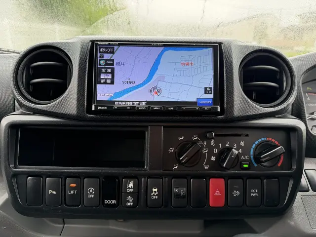 トヨタ ダイナ 2RG-XZU605(2WD)の写真18