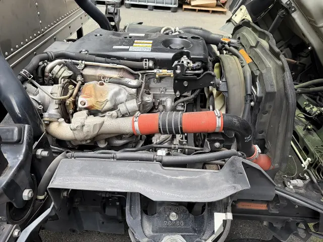 いすゞ エルフ TRG-NPR85AN(2WD)の写真33