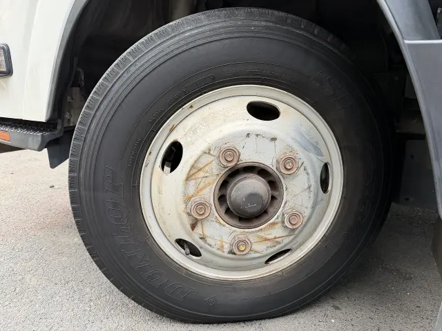 いすゞ エルフ TRG-NPR85AN(2WD)の写真35