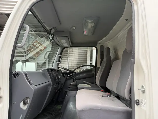 いすゞ エルフ TRG-NPR85AN(2WD)の写真41