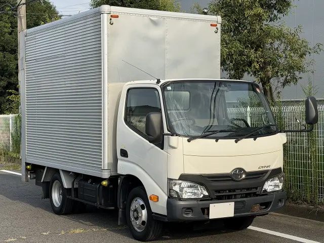 トヨタ ダイナ TPG-XZU605(2WD)の写真2