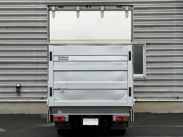 トヨタ ダイナ TPG-XZU605(2WD)の写真5