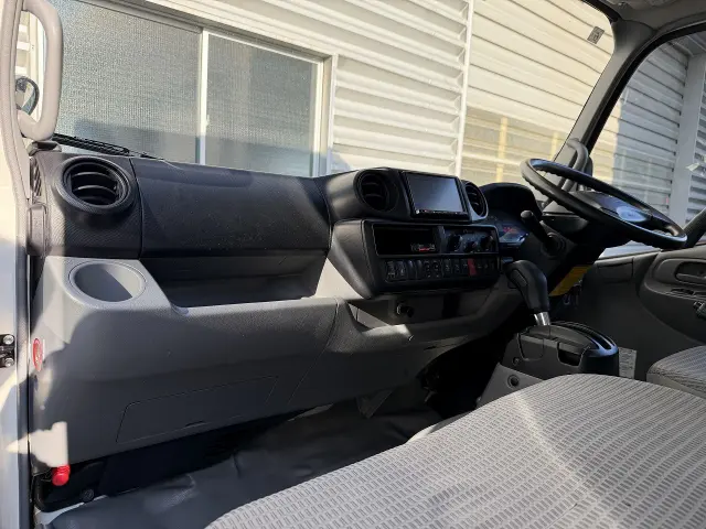 トヨタ ダイナ TPG-XZU605(2WD)の写真21
