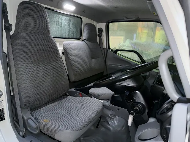 トヨタ ダイナ TPG-XZU605(2WD)の写真15