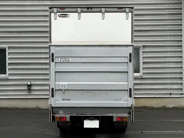 トヨタ ダイナ TPG-XZU605(2WD)の写真4