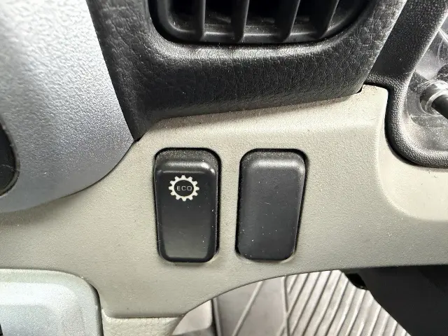 日産 アトラス TRG-FEA5W(2WD)の写真41