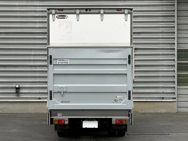 トヨタ ダイナ TPG-XZU605(2WD)の写真4