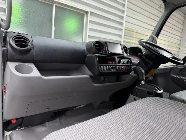 トヨタ ダイナ TPG-XZU605(2WD)の写真21