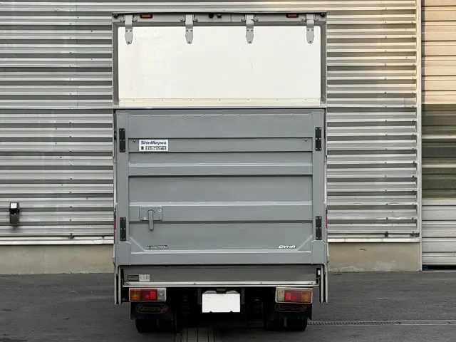 トヨタ ダイナ TPG-XZU605(2WD)の写真4