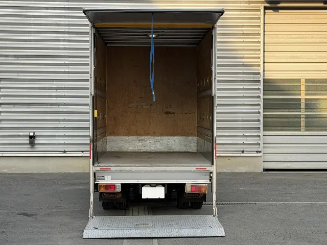 トヨタ ダイナ TPG-XZU605(2WD)の写真5