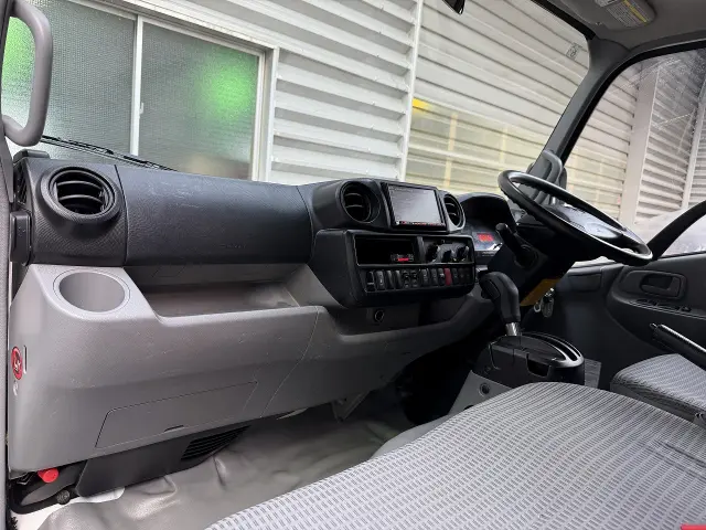 トヨタ ダイナ TPG-XZU605(2WD)の写真21