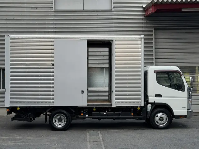 三菱 キャンター TPG-FEB50(2WD)の写真5