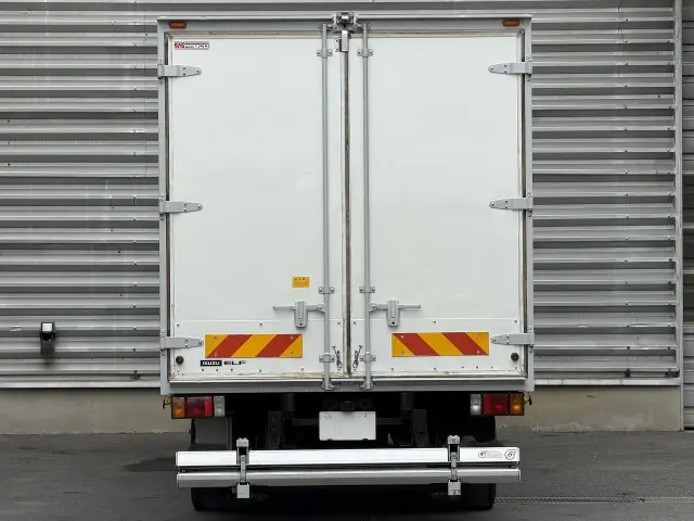 いすゞ エルフ TPG-NPR85AN(2WD)の写真5