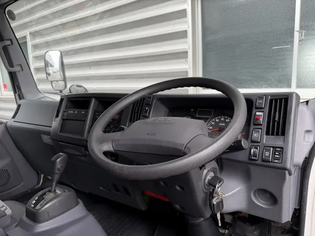 いすゞ エルフ TPG-NPR85AN(2WD)の写真18