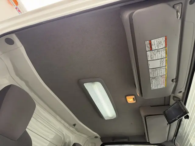 いすゞ エルフ TPG-NPR85AN(2WD)の写真21