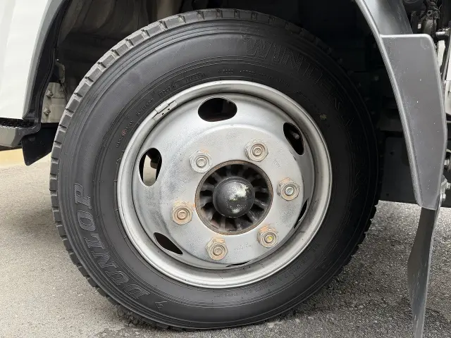 いすゞ エルフ TPG-NPR85AN(2WD)の写真36
