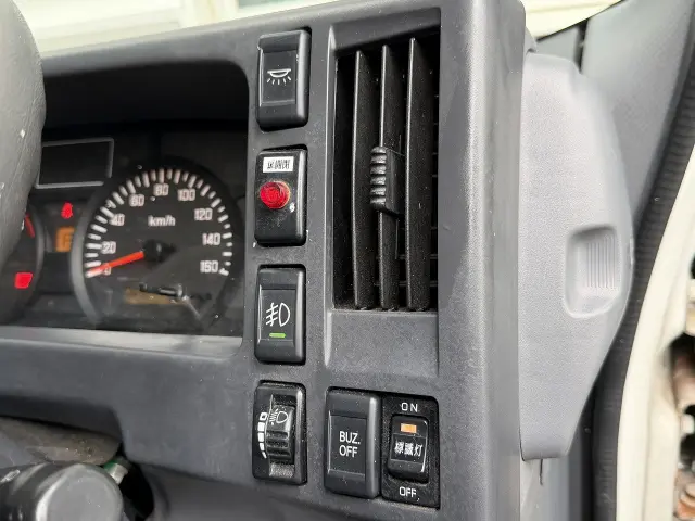 いすゞ エルフ TPG-NPR85AN(2WD)の写真40