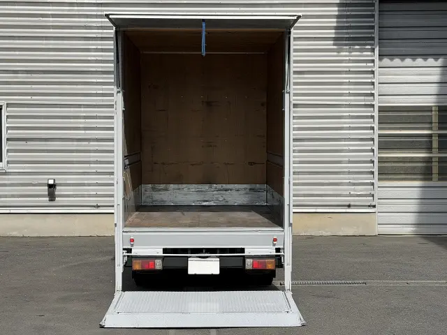 日野 デュトロ TPG-XZC605M(2WD)の写真5