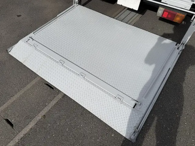 日野 デュトロ TPG-XZC605M(2WD)の写真6