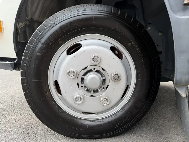 日野 デュトロ TPG-XZC605M(2WD)の写真32