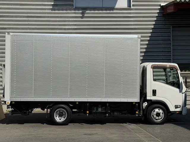 いすゞ エルフ TPG-NPR85YN(2WD)の写真3