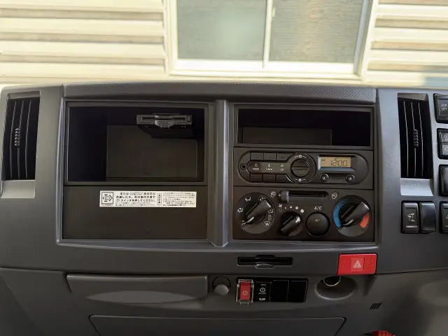 いすゞ エルフ TPG-NPR85YN(2WD)の写真18