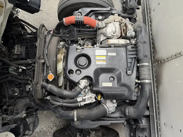 いすゞ エルフ TRG-NKR85N(2WD)の写真7