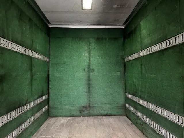 いすゞ エルフ TRG-NKR85N(2WD)の写真27