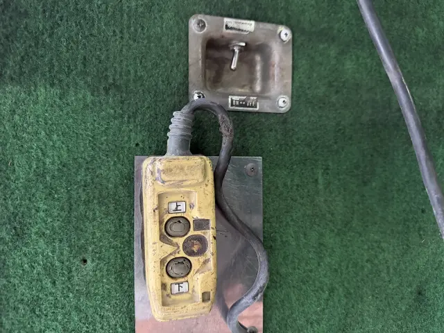 いすゞ エルフ TRG-NKR85N(2WD)の写真28