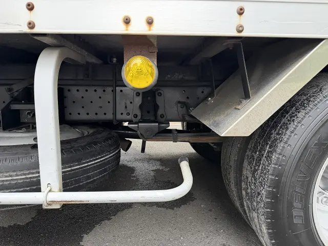 いすゞ エルフ TRG-NKR85N(2WD)の写真32