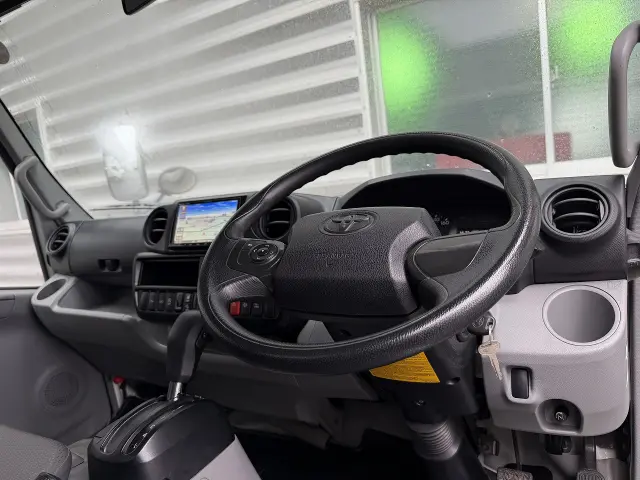 トヨタ ダイナ 2RG-XZU605(2WD)の写真17