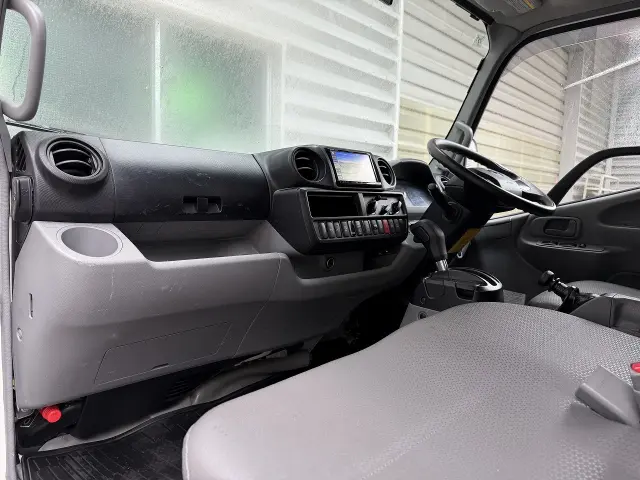 トヨタ ダイナ 2RG-XZU605(2WD)の写真21