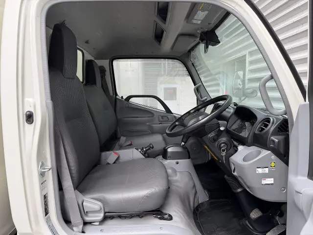 トヨタ ダイナ 2RG-XZU605(2WD)の写真37