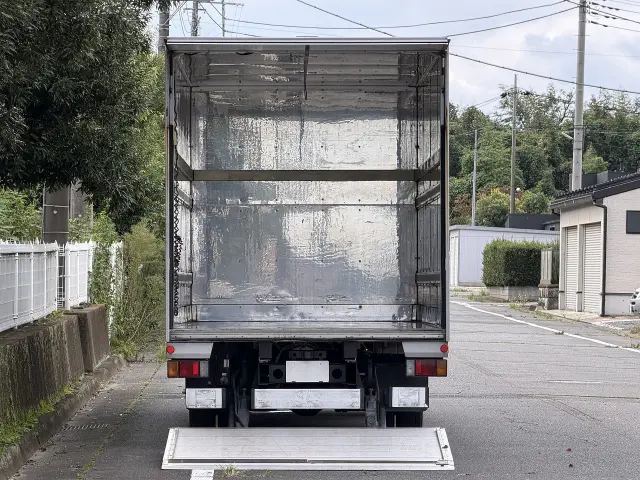 いすゞ エルフ TKG-NNR85AN(2WD)の写真6