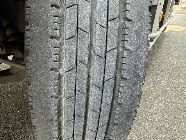 いすゞ エルフ TKG-NNR85AN(2WD)の写真15