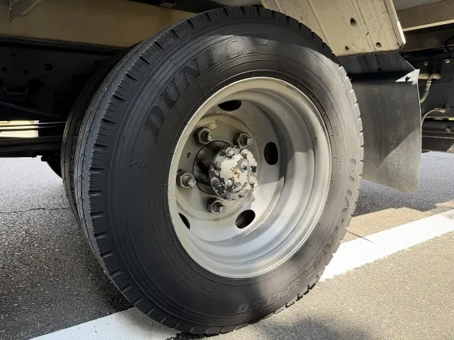 いすゞ エルフ TKG-NNR85AN(2WD)の写真36
