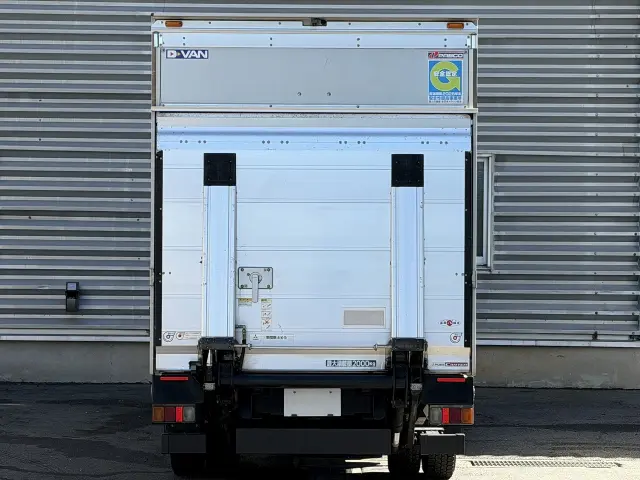 三菱 キャンター TPG-FEA50(2WD)の写真5