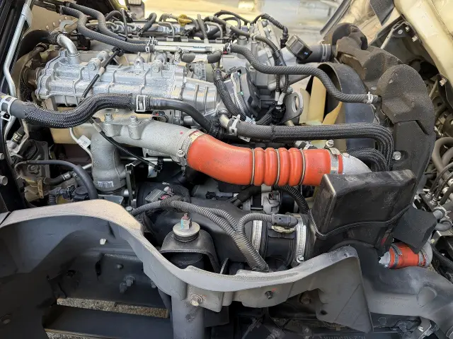 三菱 キャンター TPG-FEA50(2WD)の写真32