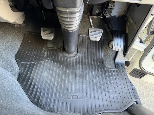 三菱 キャンター TPG-FEA50(2WD)の写真41