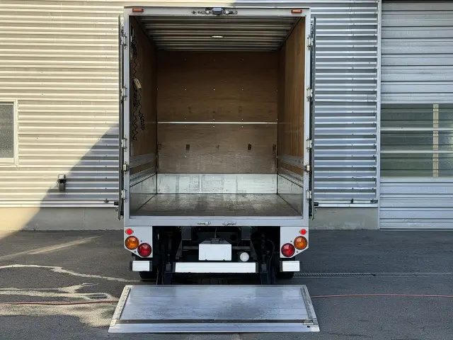 日野 デュトロ TPG-XZU645M(2WD)の写真5